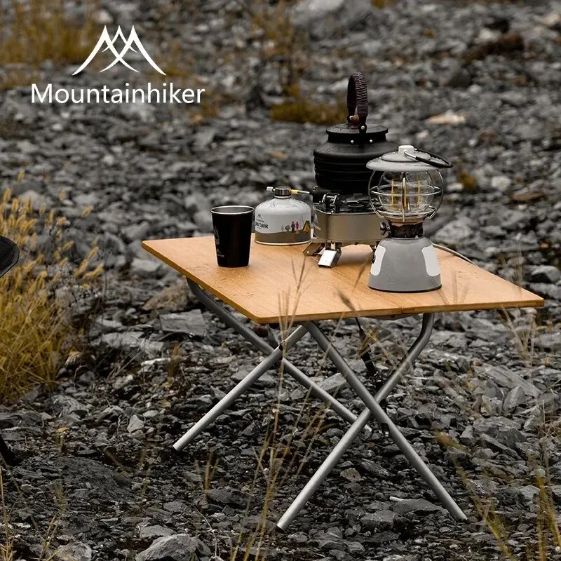MOUNTAINHIKER 2/3 竹製折りたたみテーブル  - Outdoor Furniture Australia のレビューと価格